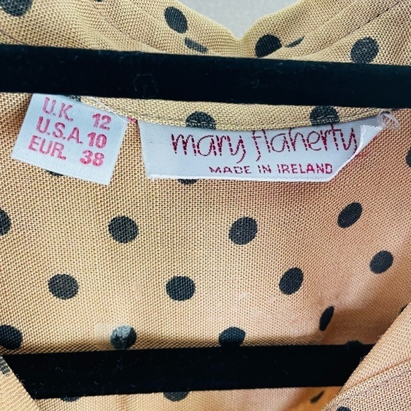 Vintage Mary Flaherty Women’s Made In Ireland Polka Dot Button Down Top - Picture 2 of 3